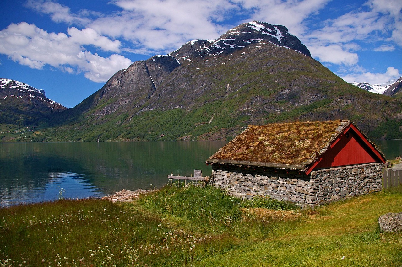 Fishing Accommodation In Valdez | Alaska Fishing Adventure Awaits In…